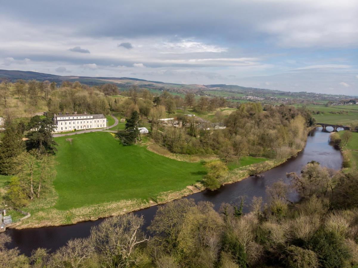 Waddow Hall Hotel Clitheroe Exterior foto